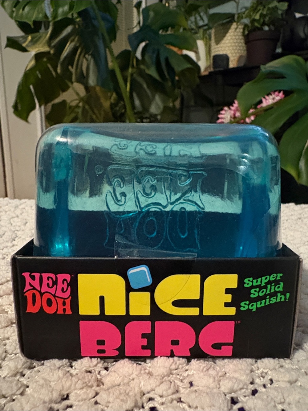 NeeDoh Nice Berg Blue Super Solid Squish Kids Toy